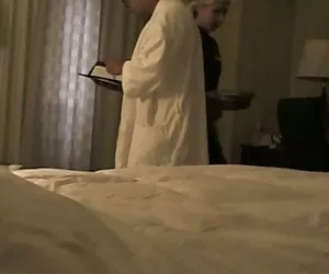 Servicio de habitaciones segundo flash videos xx porno