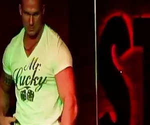 Cedric - nu canadiense masculino striptease caliente! gratis porno xxx