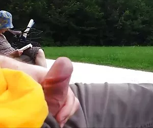 Teaser - abuela en el parque chica belleza