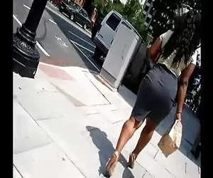 Impuestos caminan por las calles video pornografía