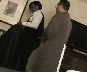 Servicio de habitaciones flash, es decir, putas mafuras