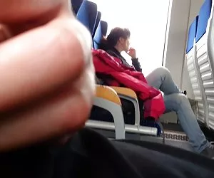 Los brotes de la mujer bonita, mí en el final de la maduras calientes sexo