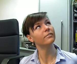 Caliente de la secretaria en los negros creampie a la mierda chicas porno desnudas