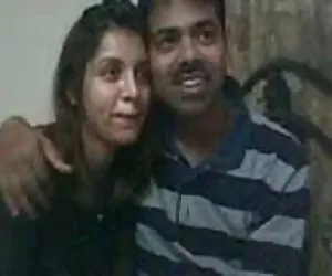 Indio de vapor en una cámara web chicas calientes muy