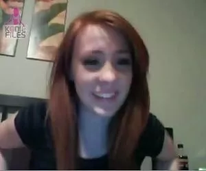 Pelirroja de tetas flash juegos de sexo