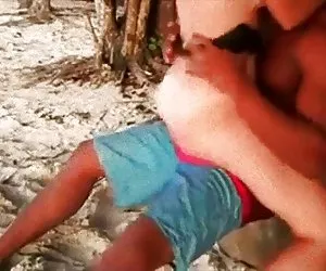 El nuevo smartphone fija bien de jamaica de vacaciones! mujeres mas calientes