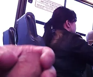 La nueva intermitente 5 (autobús) se ve chicas xxx desnudas