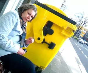 Parpadea la abuela y el funciona-flostylez desnudar mujeres