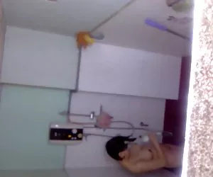 Mi hermana toma un baño videos xxx calientes