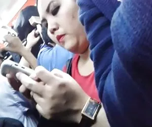 Encoxada indonesia la chica en el tren, ella es como mi polla www porno gratis