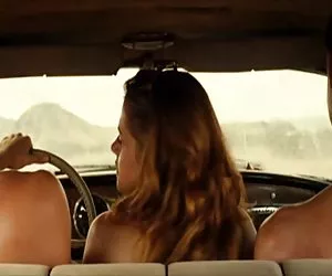 Kristen stewart - en el camino nenas muy hot