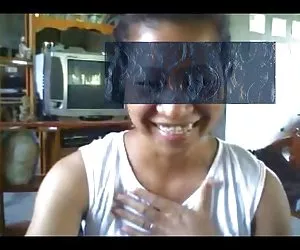 Asiática de coño rbl. por skype con ver chicas nalgonas