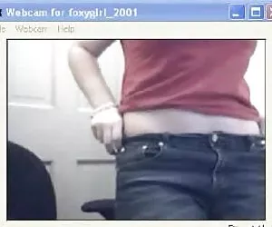 Tetona chica en el chat y, mostrando sus tetas esposas reputas