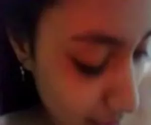 De la india al lado de la bella ver videos xx