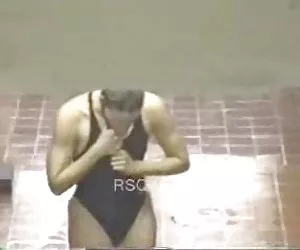 Cañaris detrás de ella videos mujeres desnudándose