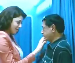 Каял agarwal hot beso con el anciano invisibles eliminados clip www cangrejas con