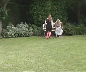 Emma y dora la más rústica de una fashionista videos porno xx