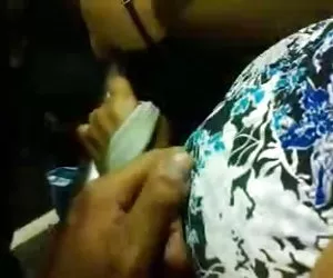 Tocan las tetas en el bus videos d putas xxx