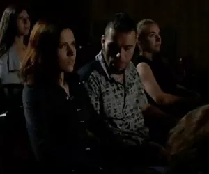 Pública de la succión en el teatro parte 1 porno gratis chicas calientes