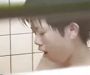 Oculto ducha orgasmo pirno gratis