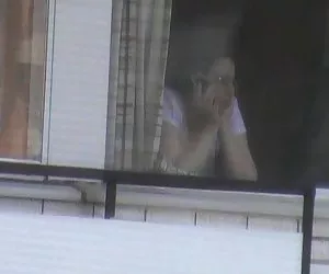 La ventana de flash buscar mujeres desnudas