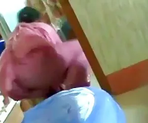 La camarera voyeur mejores chicas desnudas