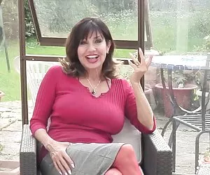 Hermosa madura madre con hambre coño quiero ver películas porno gratis