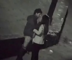 De la noche el parque tetas con 19