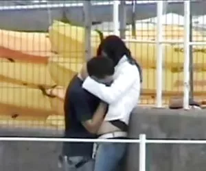 Atrapado en las caricias impúdicas videos porno